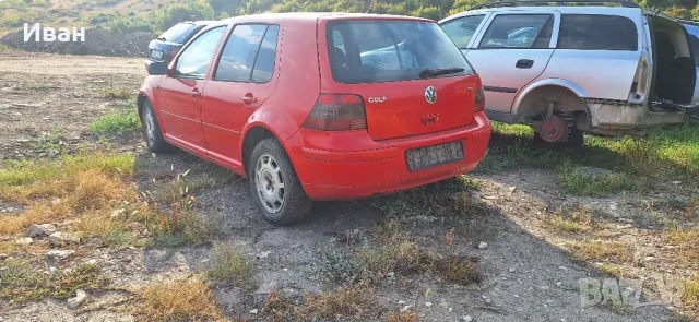 VW Golf 4 1.6 101кс на части, снимка 3 - Автомобили и джипове - 47578451