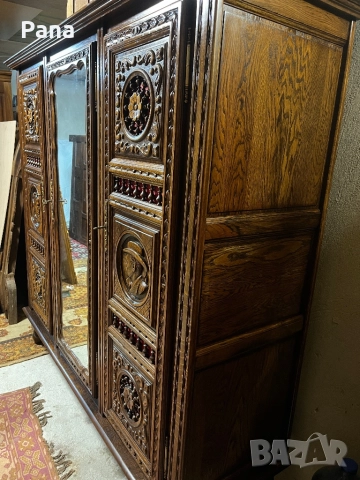 Масивен дъбов гардероб , снимка 2 - Гардероби - 52327907