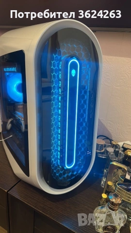 Dell Alienware Aurora R13, снимка 3 - Работни компютри - 53603274