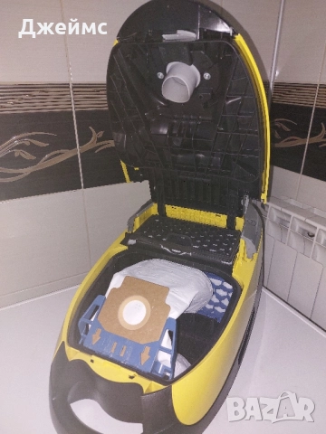 Прахосмукачка Miele Complete C2 Celebration , снимка 9 - Прахосмукачки - 51608121