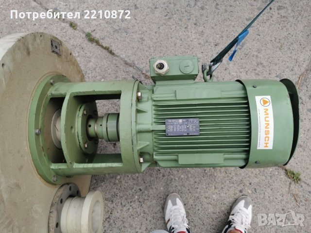 Вертикална помпа за химикали и отпадни води, снимка 5 - Водни помпи - 32943449