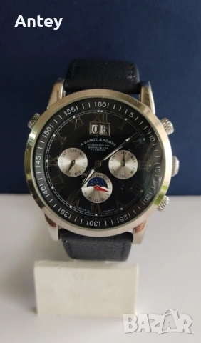 Часовник A. Lange & Sohne, красив и запазен, но не работи стабилно