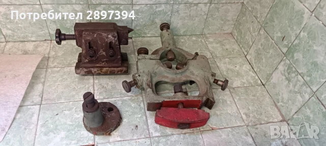 подвижен център,люнет и още нещо 