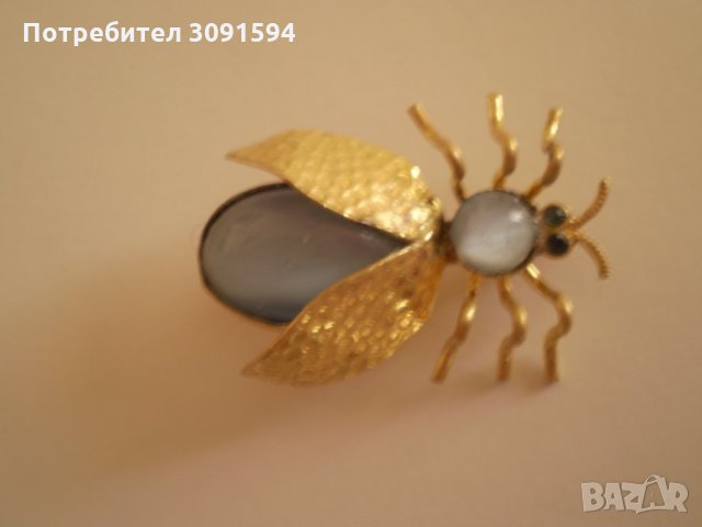 Старинна брошка бръмбар бронз, снимка 1 - Антикварни и старинни предмети - 35556995