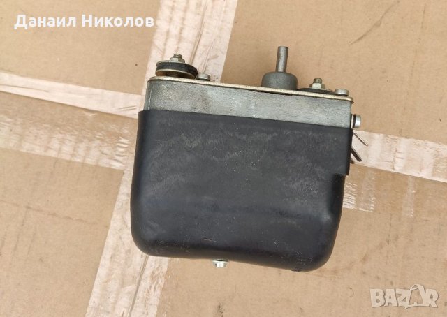 Моторче чистачки Трабант, снимка 3 - Части - 28849258