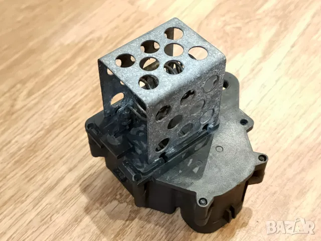 Реостат - резистор за охладителна перка на Peugeot Citroen 1.6HDI, снимка 4 - Части - 47326594