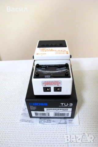 Boss TU-3 – Тунер за китара и бас, снимка 8 - Китари - 53065652