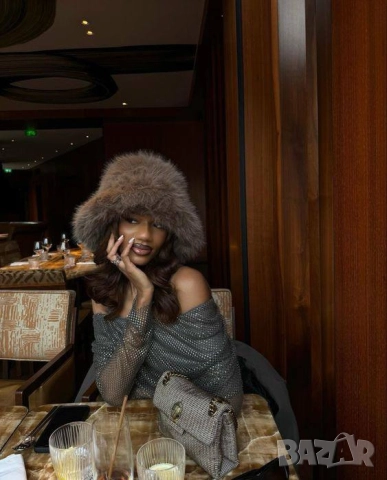 пухени шапки , снимка 7 - Шапки - 51978660