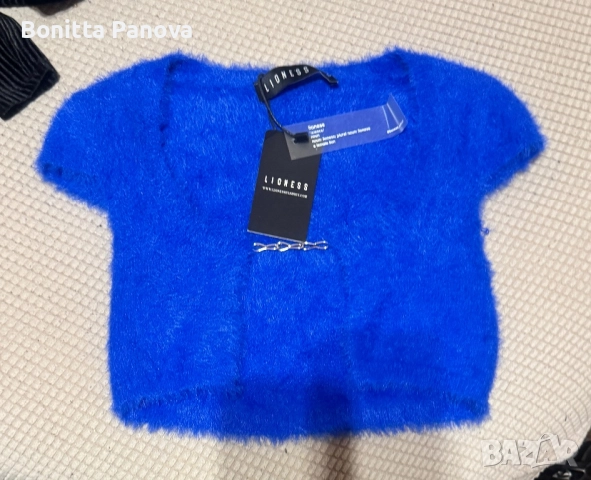 Пухкаво елече с метална верижка, снимка 2 - Жилетки - 52248269