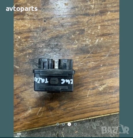 Subaru lecacy 2011година 2.0d 150ks реле на двигател на рамо на чистачки, снимка 4 - Части - 40432996