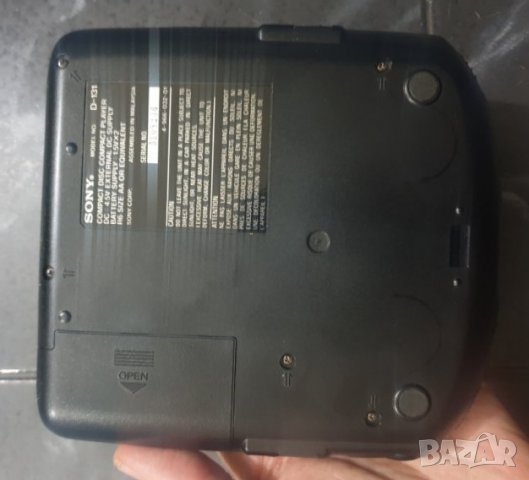 Дискмен SONY D-131 Compact disc player SONY D-131 В отлично състояние, работи без проблем., снимка 5 - MP3 и MP4 плеъри - 32800977