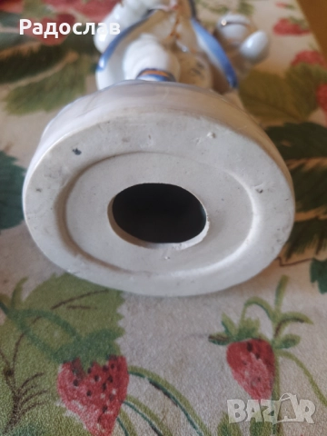 порцеланова статуетка Момче с куче, снимка 6 - Статуетки - 52260913