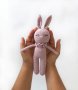 Зайче ръчна изработка, подарък за бебе, розово зайче, бебешка дрънкалка, плетена играчка, снимка 2