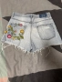 Къси дънкови панталони Bershka с бродерия 🌸, снимка 5