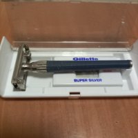 Самобръсначка GILLETTE  ENGLAND , снимка 1 - Антикварни и старинни предмети - 40145515