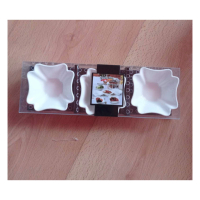  Комплект три порцеланови купички за сервиране на сосове, разядки, хайвер, Бели, 6х8х3см, снимка 3 - Сервизи - 44877397