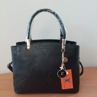 Черна чанта Louis Vuitton  кодSG403M, снимка 1 - Чанти - 43960764