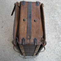 Голям стар куфар с мех-19 век, снимка 7 - Антикварни и старинни предмети - 28549836