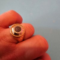 уникален мъжки златен пръстен 14 к с ковани черни оникси и цирконии, снимка 9 - Пръстени - 43610485