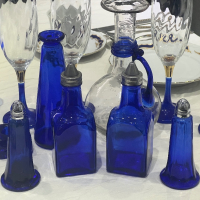 Бутилка за ракия синьо стъкло , снимка 5 - Антикварни и старинни предмети - 44877607