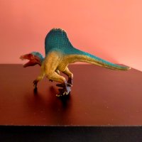 Колекционерска фигурка Schleich Dinosaurs Spinosaurus 2018, снимка 8 - Колекции - 40784089