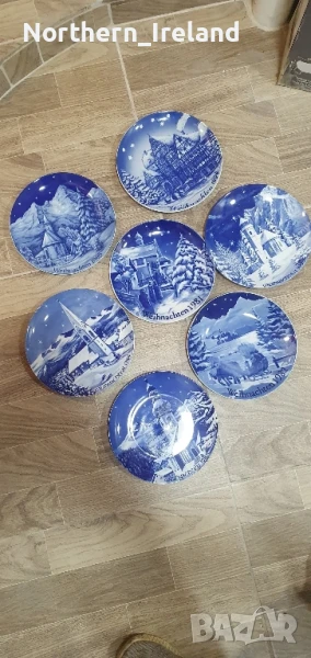 Колекционерски порцеланови чинии за стена, снимка 1