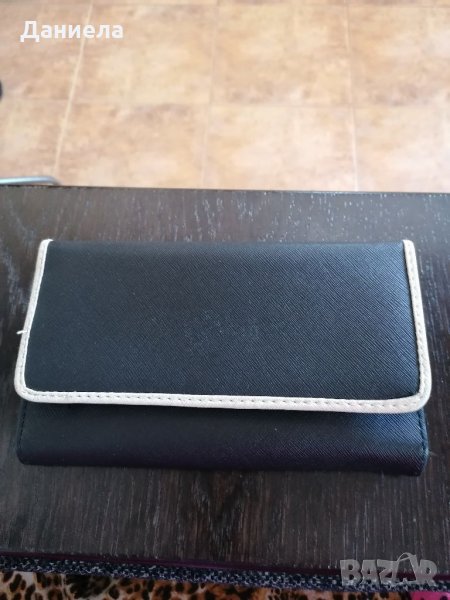 Дамски кожен портфейл, снимка 1
