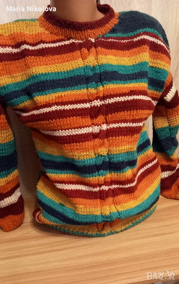 предлагам красиви ръчно плетени топли подаръчета, снимка 1