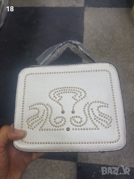 Дамски чанти, снимка 1