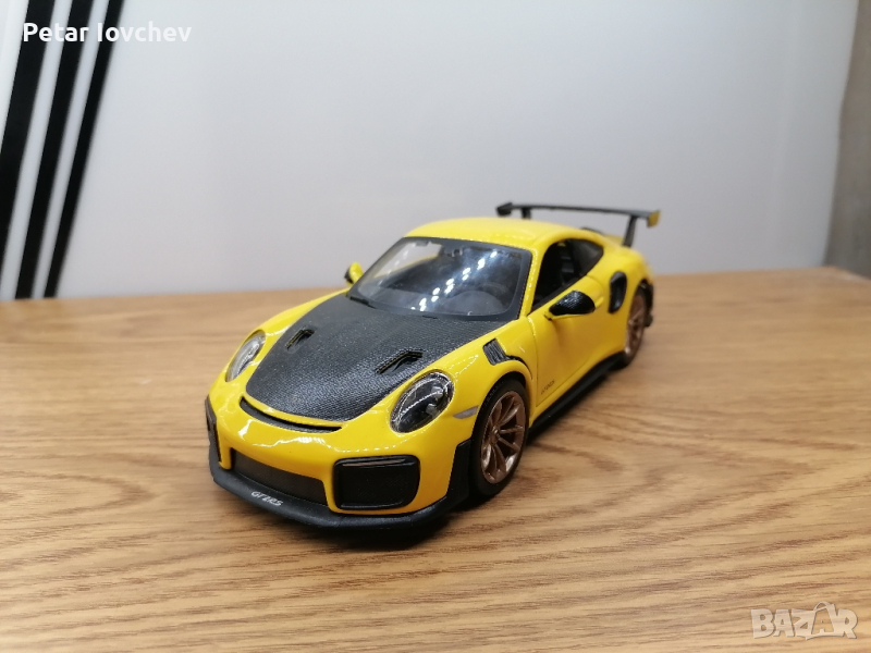 Porsche GT2 RS 1:24, снимка 1