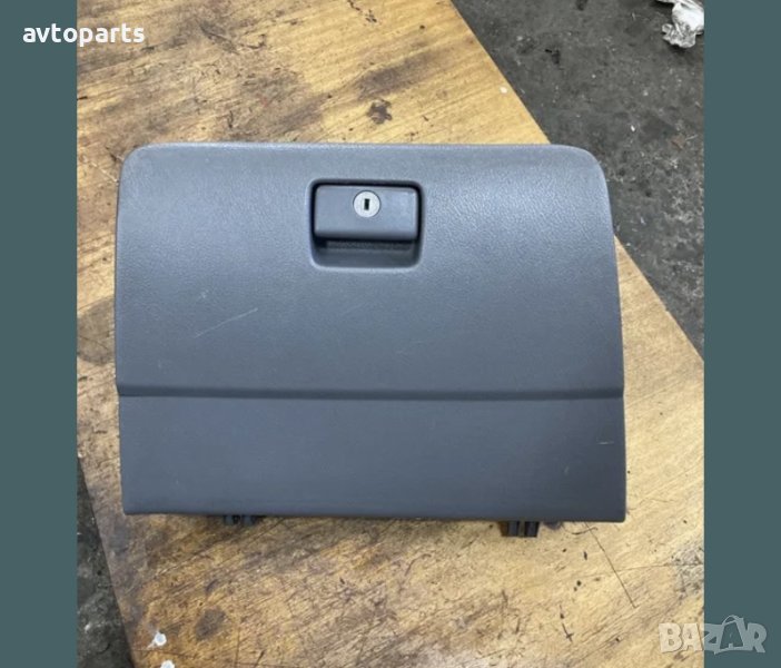 Toyota avensis verso 2005година Жабка, снимка 1