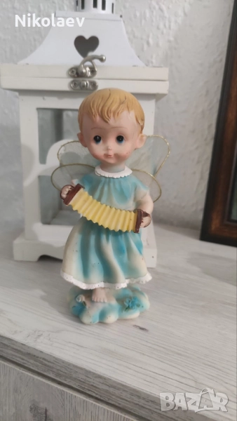 Винтидж порцеланов ангел с акордеон Vintage Angel Musician Playing Accordion Figurine , снимка 1