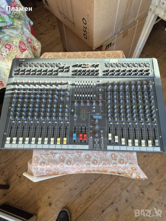 Продавам Soundcraft - рower миксер 2 X 1500 w peak, снимка 1