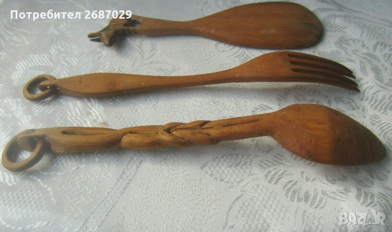 3 бр стари дървени лъжици и вилица с дърворезба, снимка 1
