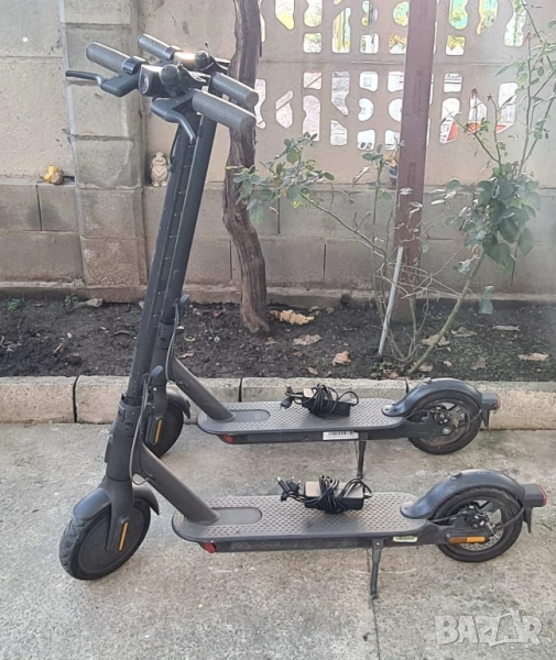 2 красиви Електрически тротинетки Xiaomi, снимка 1