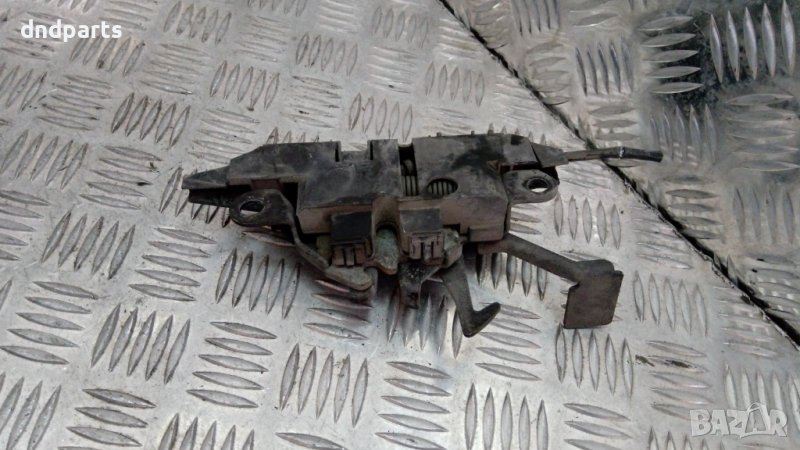 Механизъм преден капак Toyota Avensis 1999г., снимка 1