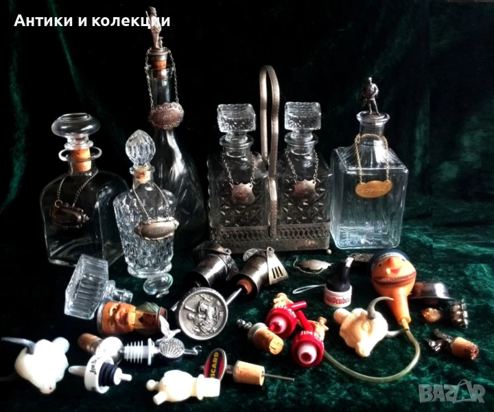 Стари гарафи за алкохол и дозатори тапи и др. по договаряне, снимка 1