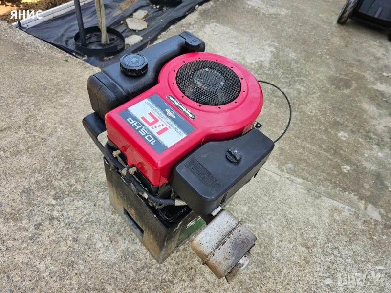 ТРАКТОРНА КОСАЧКА/ДВИГАТЕЛ/КОМПЛЕКТ. ПЕРФЕКТЕН..BRIGGS&STRATTON , снимка 1
