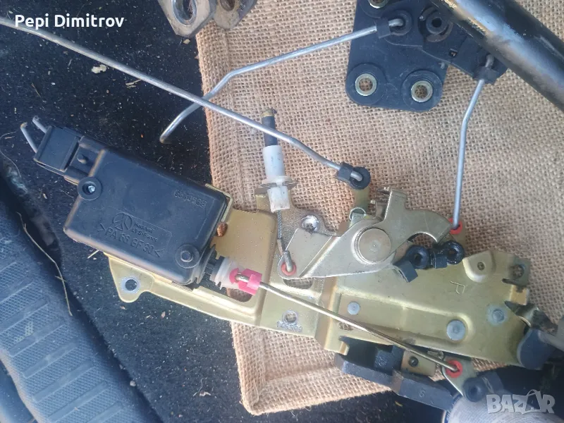 Брава за задна лява врата Citroen Berlingo Pick-Up / Van I (07.1996 - 04.2008), снимка 1