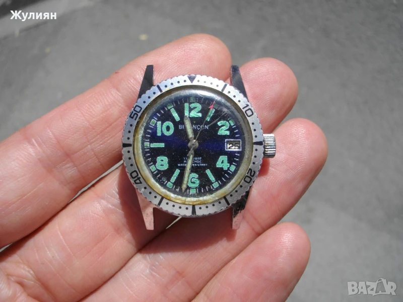 КОЛЕКЦИОНЕРСКИ ВОДОЛАЗЕН ЧАСОВНИК BESANCON DIVER , снимка 1