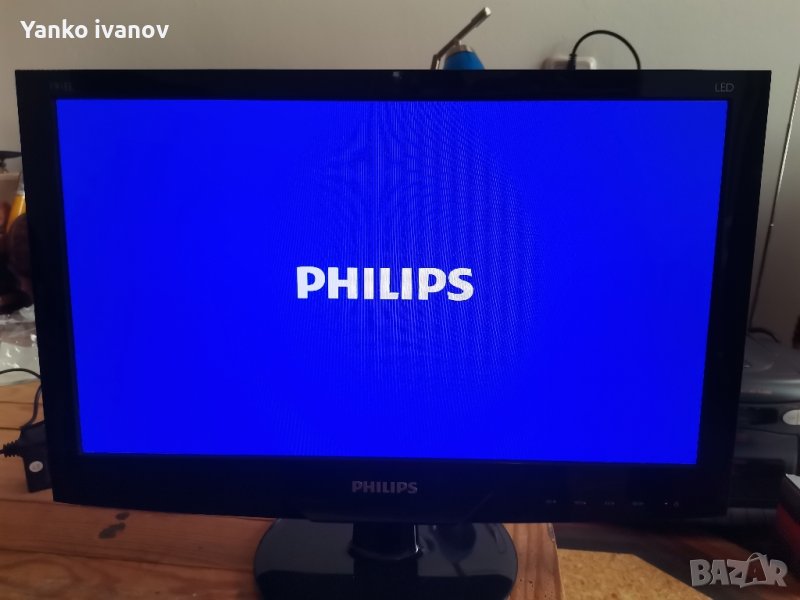 монитор PHILIPS 19", снимка 1