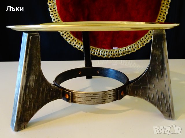 Бронзова пиростия,мангал,стойка за съдове,котлон. , снимка 4 - Антикварни и старинни предмети - 40589191