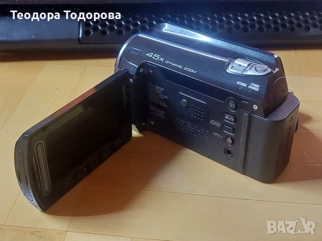 JVC Everio GZ-MG750BEK, снимка 2 - Фотоапарати - 53293683