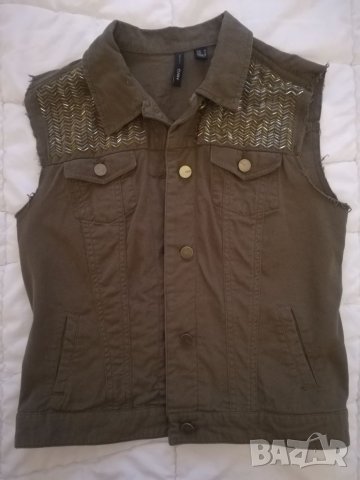 Маслено зелен елек