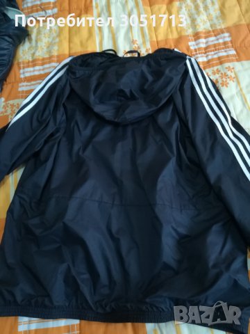 Пролетно-есенно яке Adidas, снимка 2 - Якета - 32804156