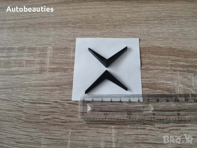 черна емблемa Polestar, снимка 2 - Аксесоари и консумативи - 52636659