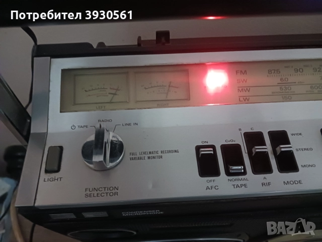 Радиокасетофон Hitachi TRK 8080E, снимка 3 - Радиокасетофони, транзистори - 52874616
