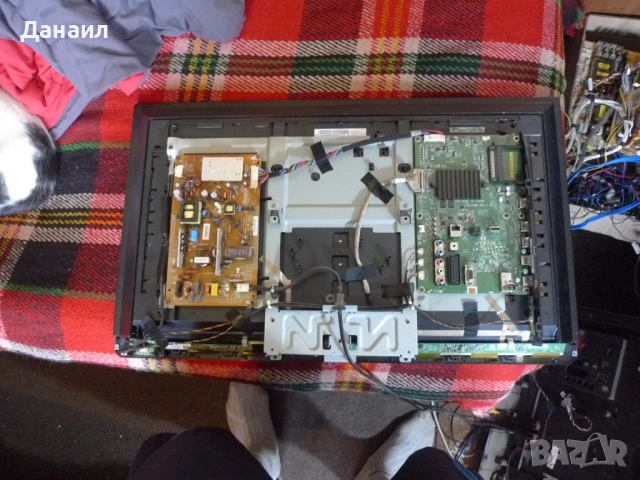 UE-3121-01UN-LF от TOSHIBA 32L4333D