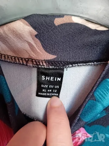 Цветна рокля, снимка 5 - Рокли - 49957821