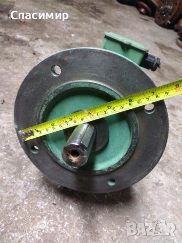 Моторедуктор фланцови 0,18kw на 670 об изхо обор 42, снимка 6 - Електродвигатели - 43702096